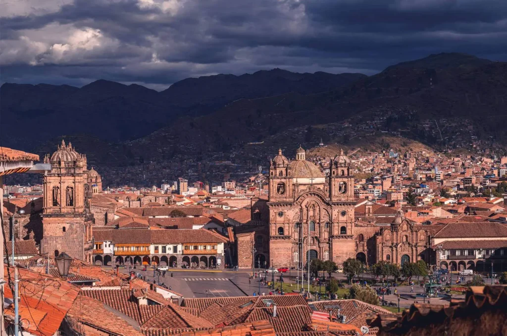 Baratillo Cusco Portada